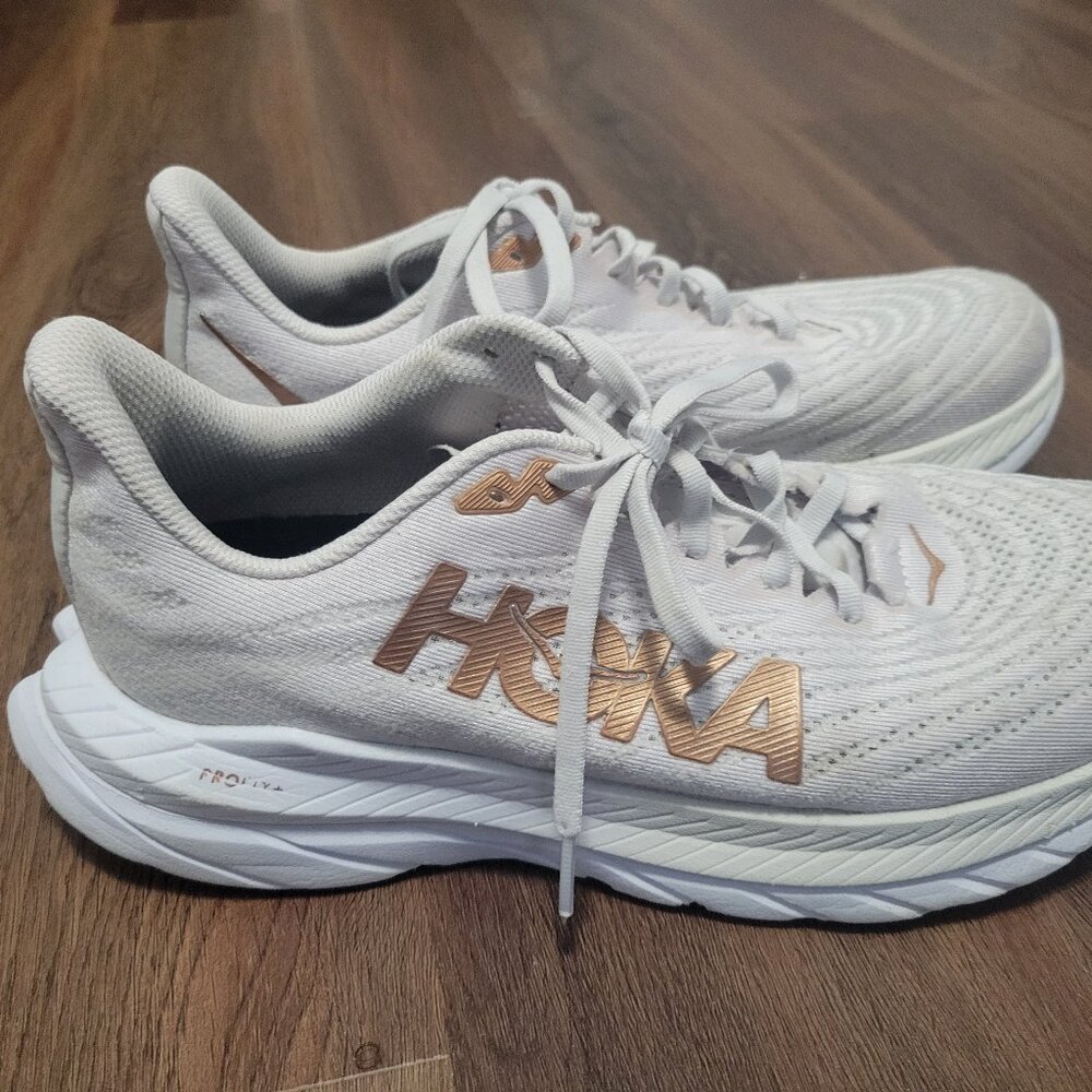 Hoka One One Womens Mach 5 1127894 running shoe